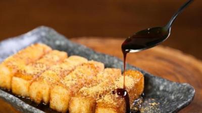 紅糖糍粑的兩種不同做法，四川小吃培訓(xùn)，你比較喜歡哪一種呢