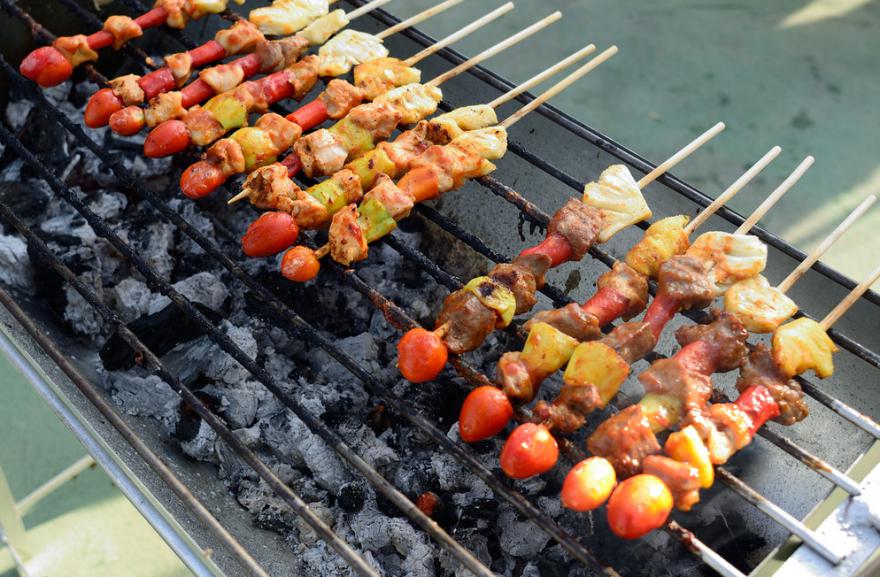 學(xué)燒烤技術(shù)原來有這么多的好處 學(xué)燒烤技術(shù)原來有這么多的好處