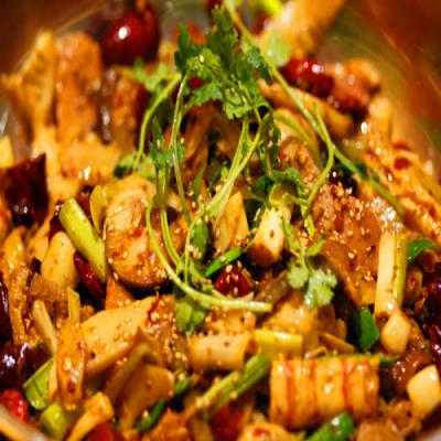 成都特色干鍋技術(shù)培訓(xùn)哪家好？采用滾動(dòng)式教學(xué)方式