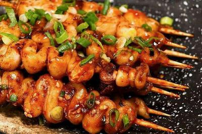 鐵板魷魚培訓(xùn)哪里專業(yè)?鐵板魷魚的做法