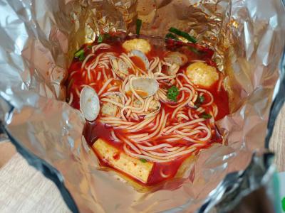 小吃培訓速成班，錫紙花甲米線技術培訓怎么做？