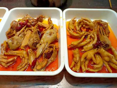 成都餐飲培訓費用，現撈鹵菜技術培訓學校哪家好？