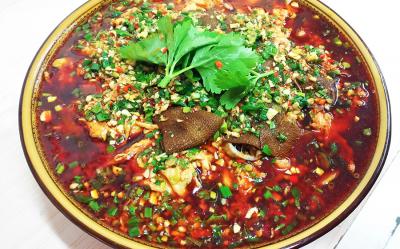 成都冒菜培訓班多少錢？冒菜培訓費用詳解