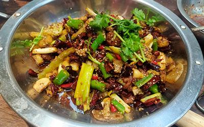 麻辣干鍋培訓多少錢？   麻辣干鍋培訓多少錢？